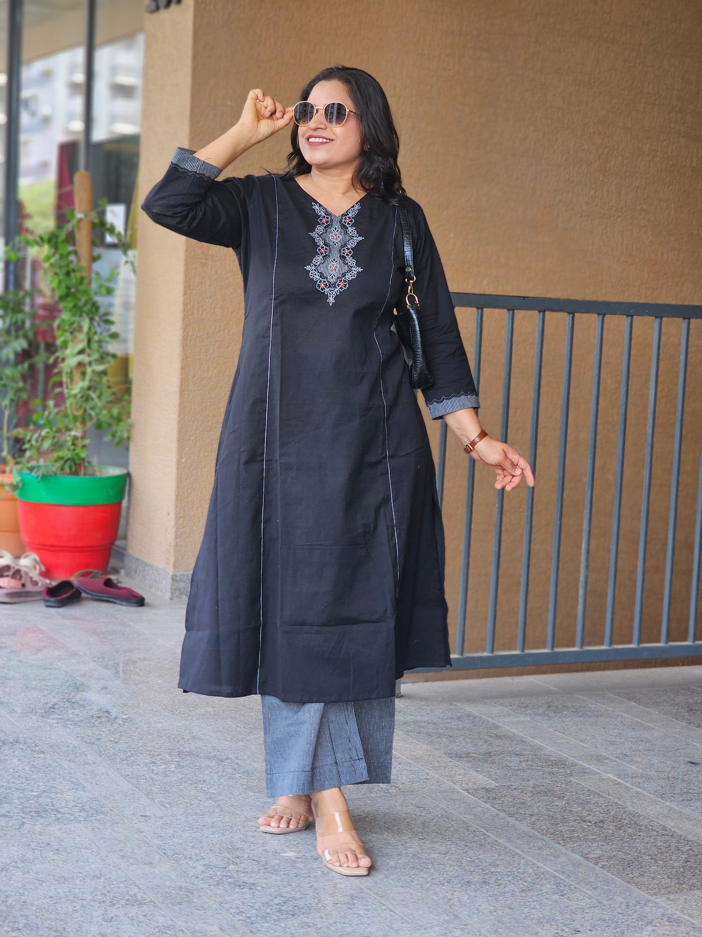 Charcoal & Bloom Flared Kurta Set