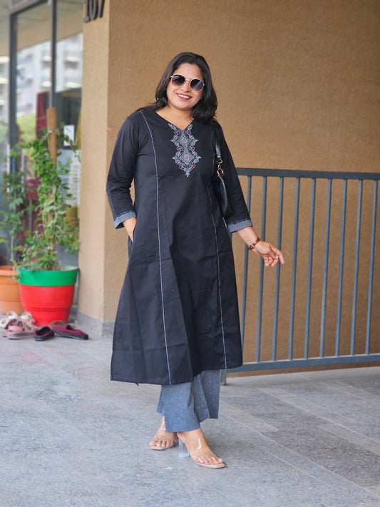 Charcoal & Bloom Flared Kurta Set