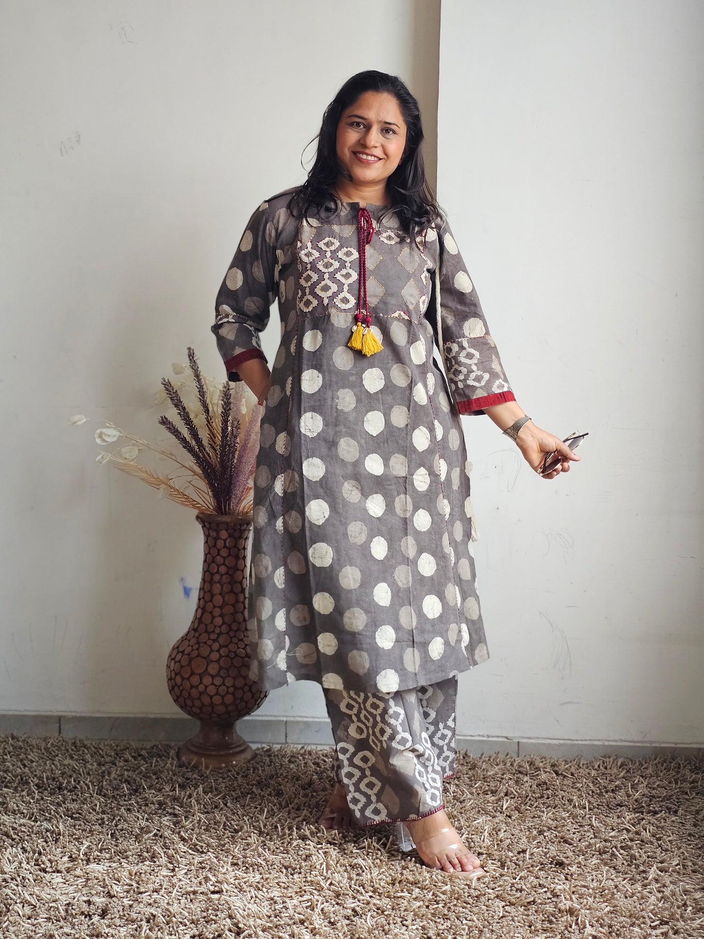 Grey Polka Dot Print Kurta Set
