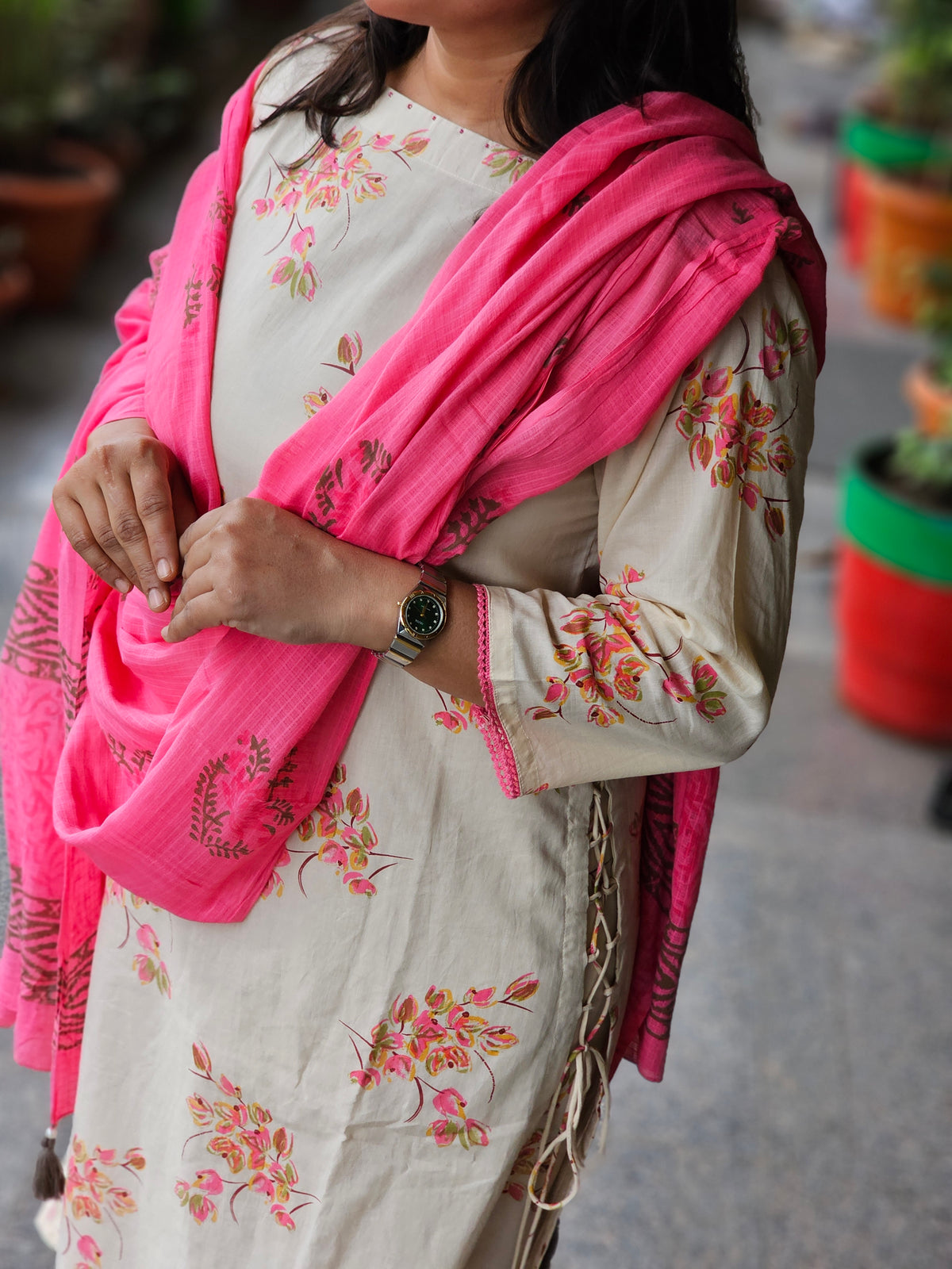 Off-White Boat Neck Floral Printed Kurta Set