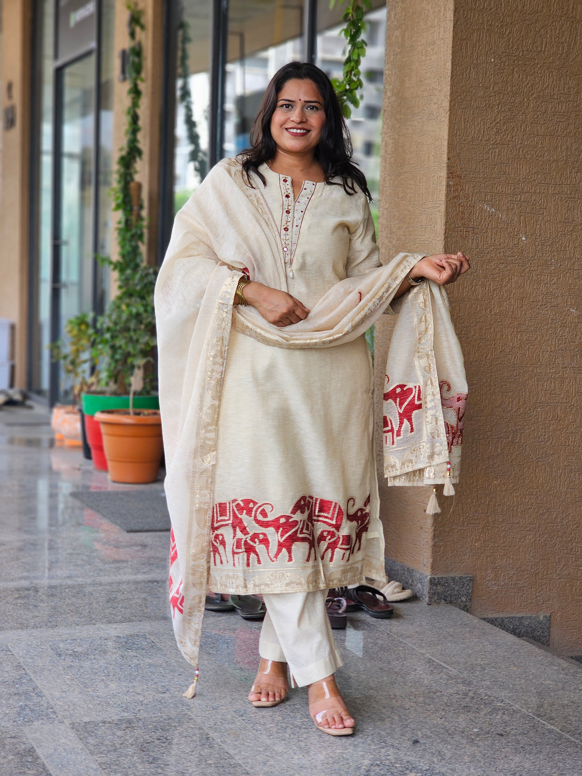 Off-White Elephant Motif Chanderi Silk Kurta Set