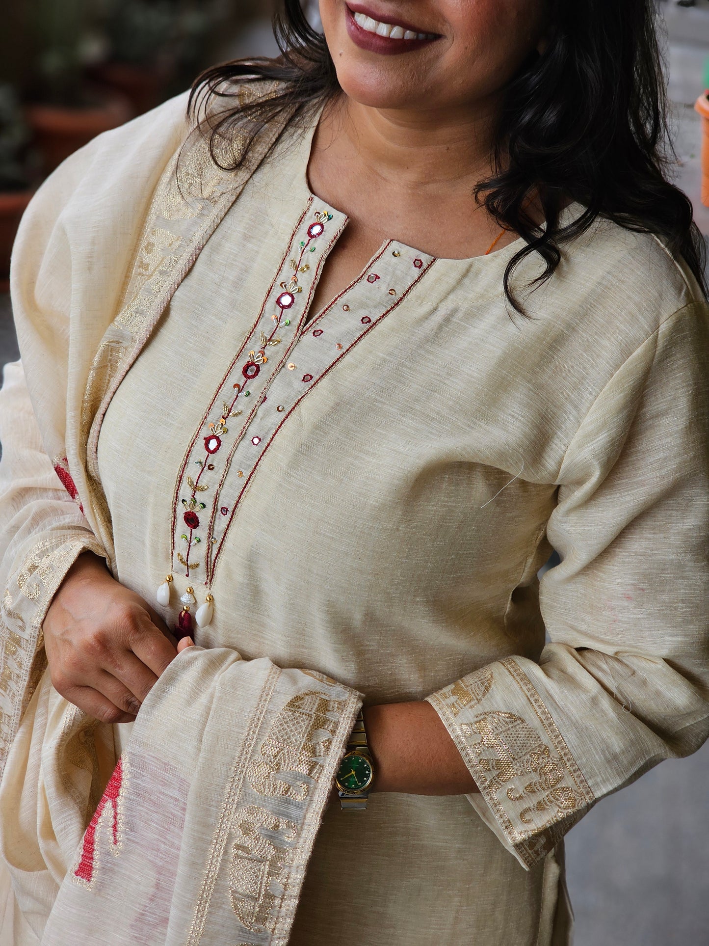 Off-White Elephant Motif Chanderi Silk Kurta Set