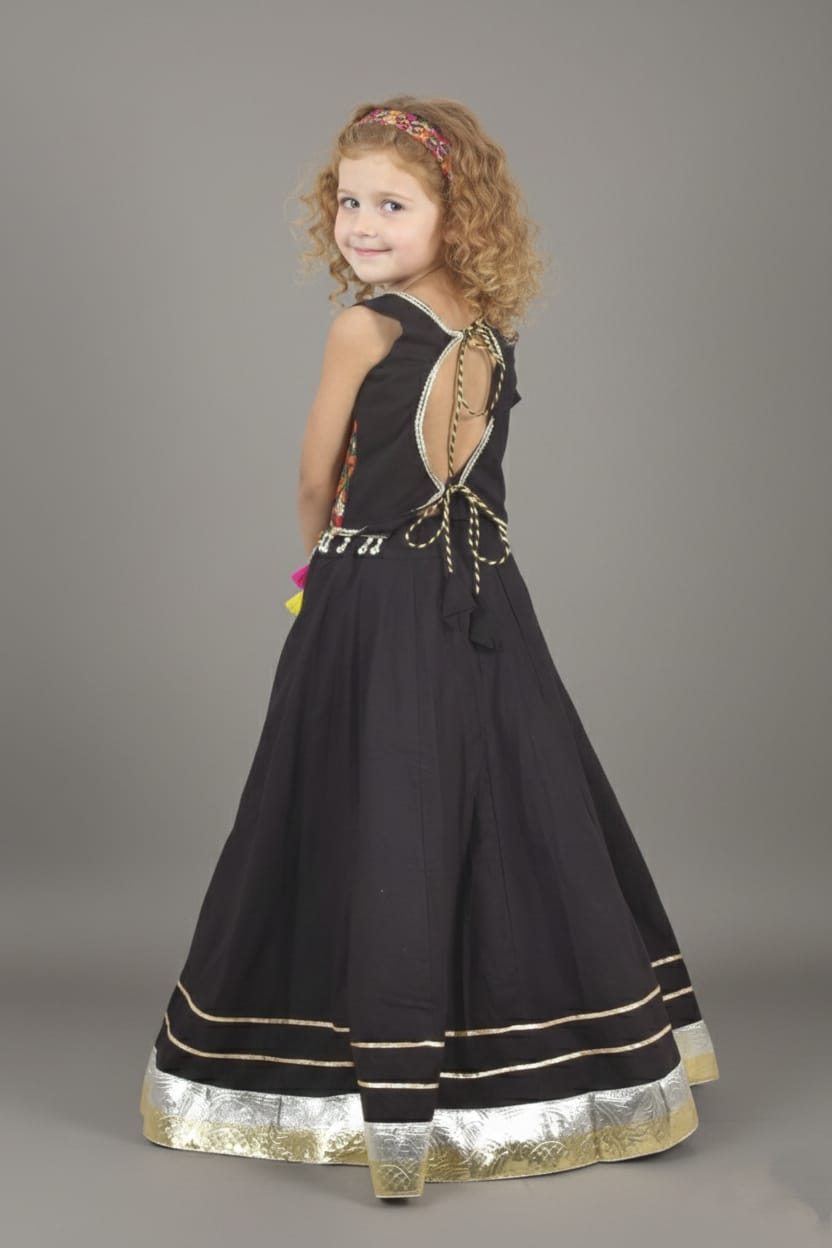 Black Embroidered Lehenga Choli Set